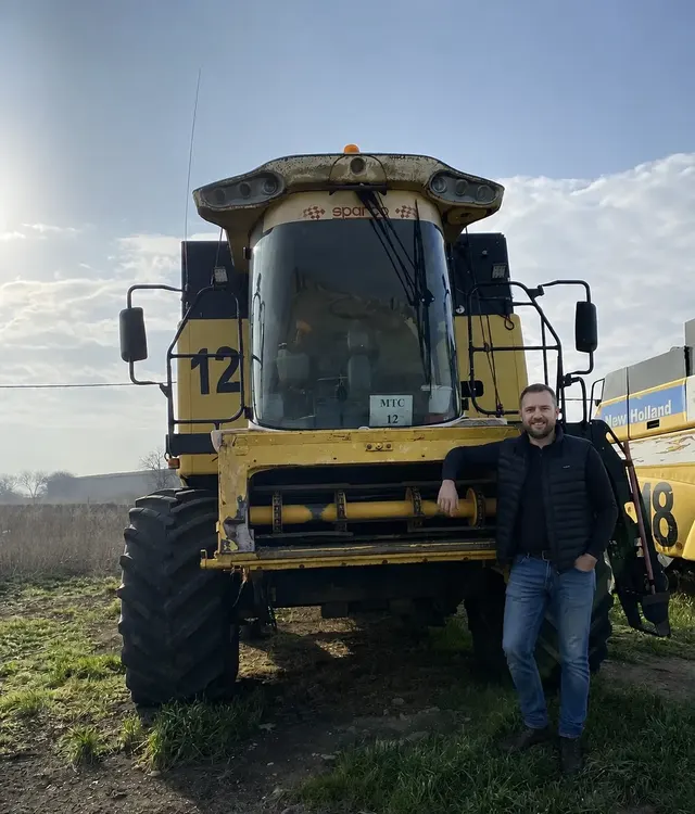 Зерноуборочный комбайн New Holland CS660