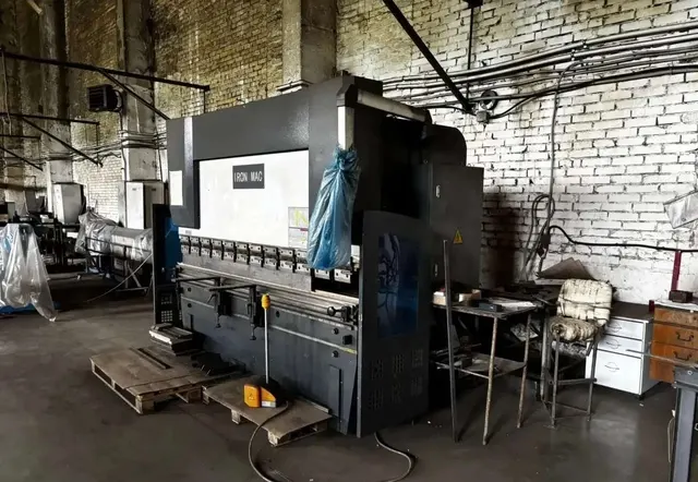Гидравлический листогибочный пресс HPB-K63/2500