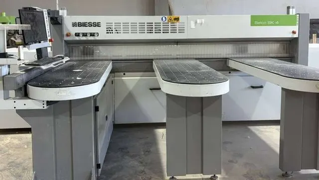 Раскройный центр BIESSE SELCO SK 4 2018 г. в.