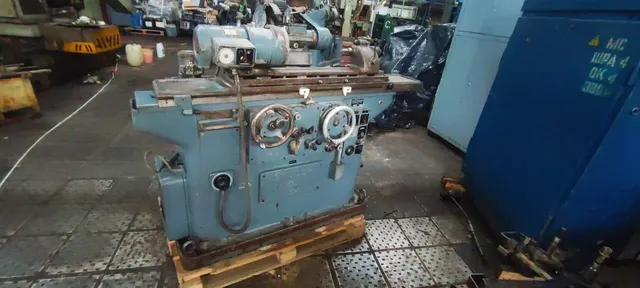Круглошлифовальный станок STUDER RHU 450