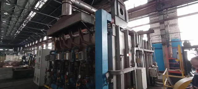 Печь газовая с шагающим подом 15800/1А