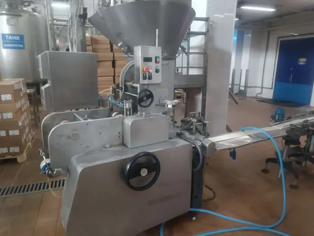 Автомат для фасовки творога FASA ARM
