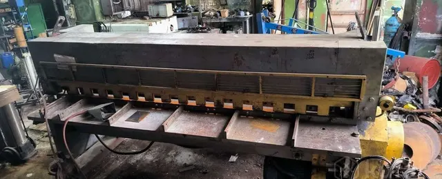Ножницы гильотинные СТД9АН