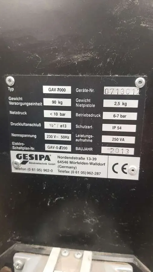 Автоматическая заклепочная станция Gesipa GAV 8000