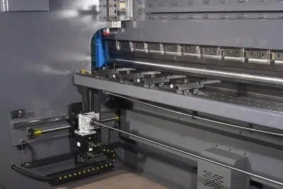 MetalTec HBC 135/3200 4+1 ЧПУ МТ-15 Листогибочный пресс с ЧПУ