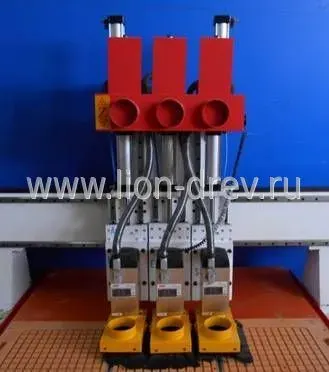 Фрезерный станок с ЧПУ трёхшпиндельный LTT-1325A-3