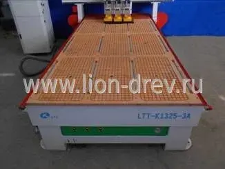 Фрезерный станок с ЧПУ трёхшпиндельный LTT-1325A-3