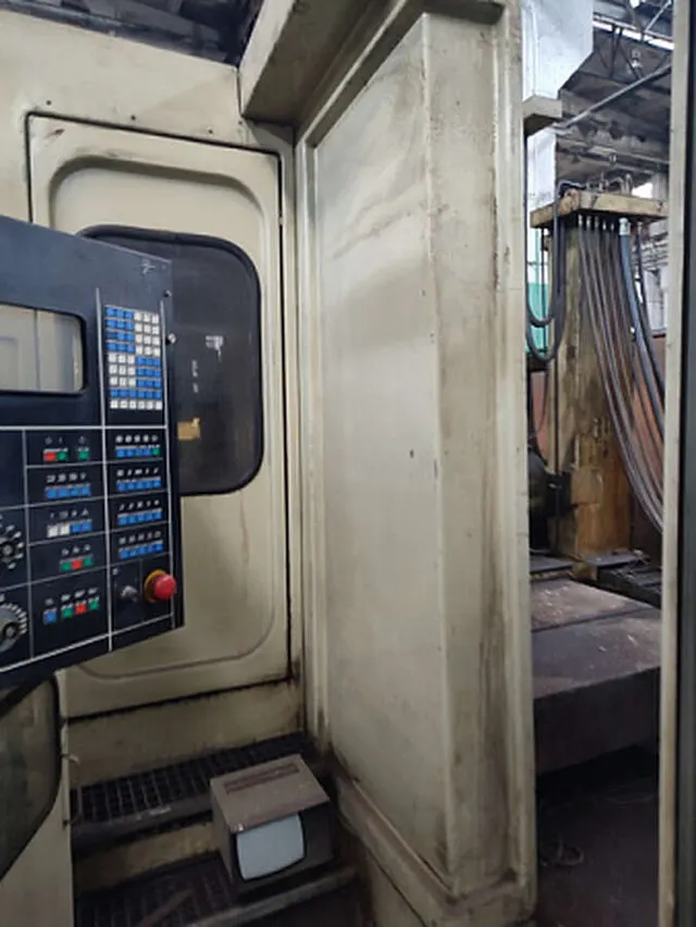 Обрабатывающий центр CW800/1000 1989г.в.