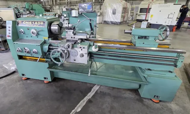 Токарный универсальный станок Pengjun CN6140B-1500