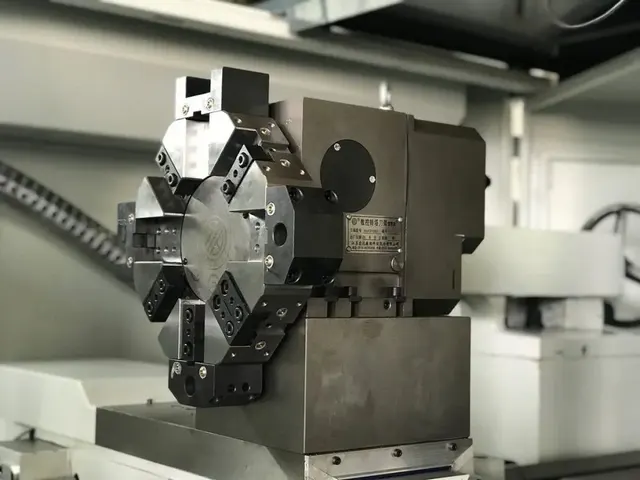 MetalTec NEXT 50х2000 (KND) Токарный станок ЧПУ с горизонтальной станиной