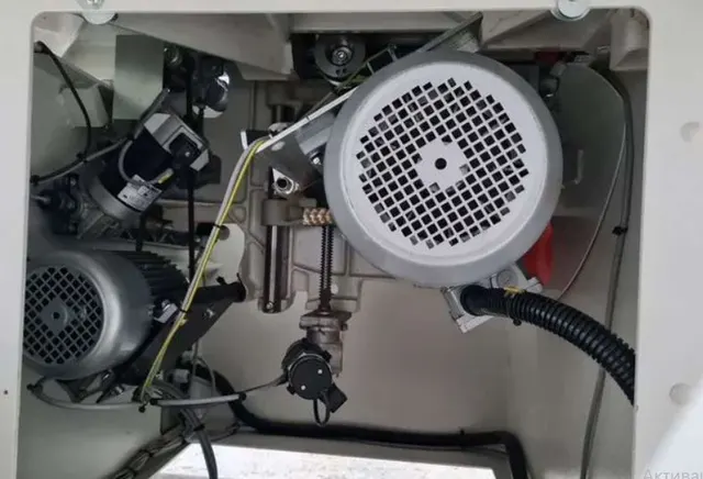 Станок форматно-раскроечный SCM Class SI 400EP