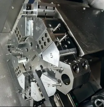 Токарный станок с ЧПУ наклонная станина UMA K42