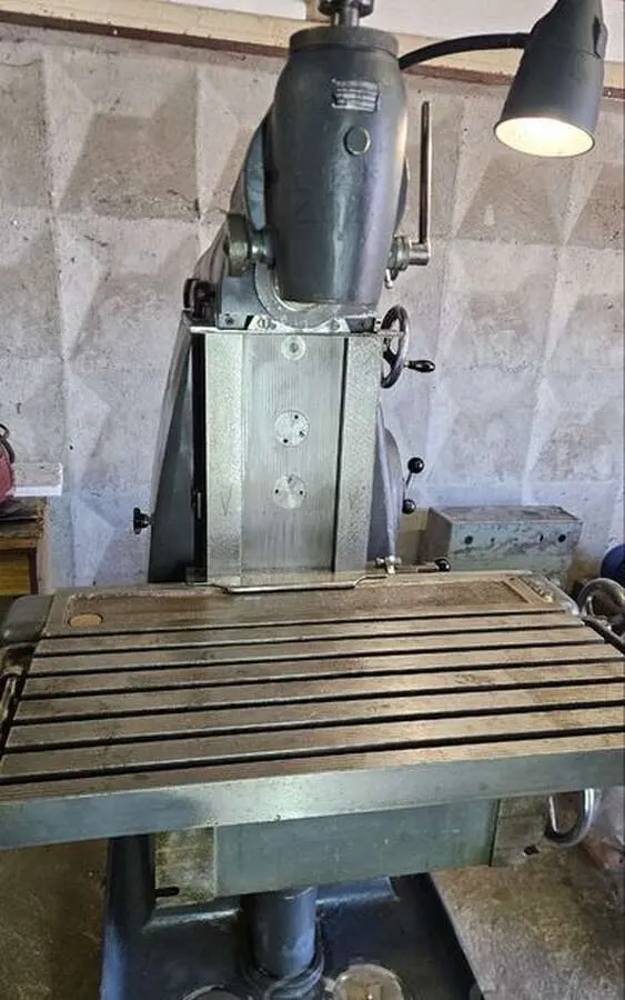 Станок фрезерный Riken RTM-3
