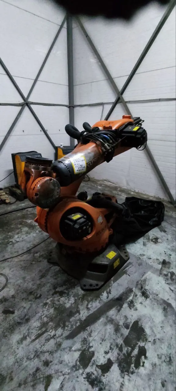 Робот Kuka KR 210К2700 prime (b03)