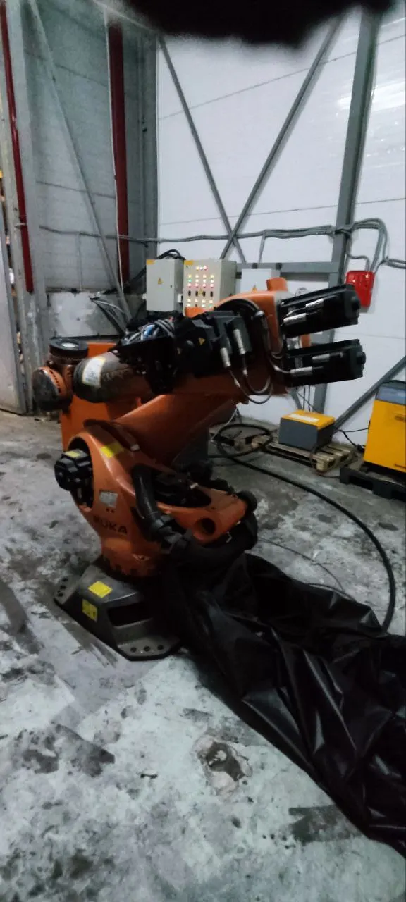 Робот Kuka KR 210К2700 prime (b03)