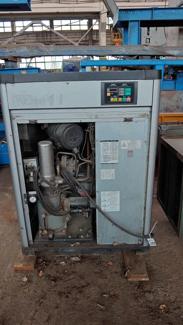 Компрессор Hitachi HighScrew 7 atm