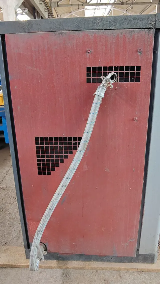 Компрессор Hitachi HighScrew 7 atm