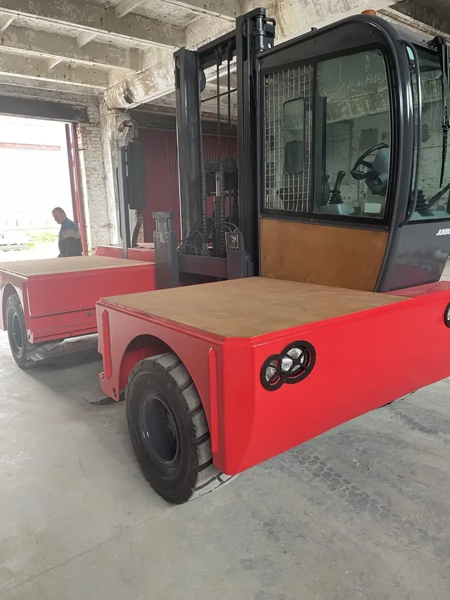 Боковой погрузчик Jumbo JDQ 70/14/45V