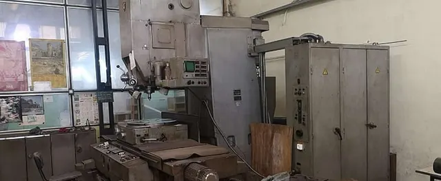 Координатно-расточной станок 2Е450АФ1