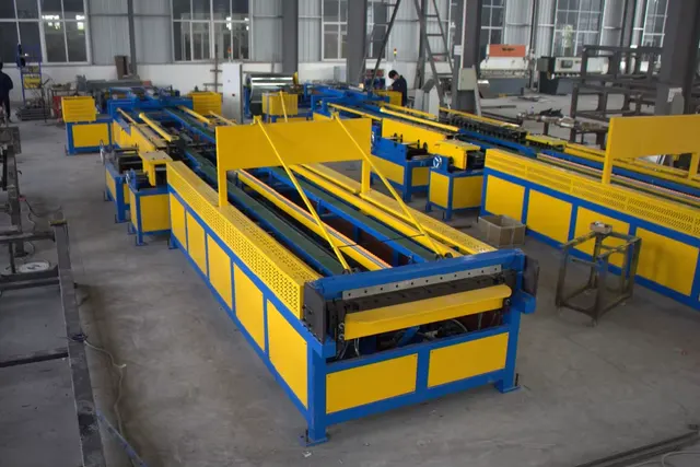Автоматическая линия для производства воздуховодов Super Auto Duct Line 4