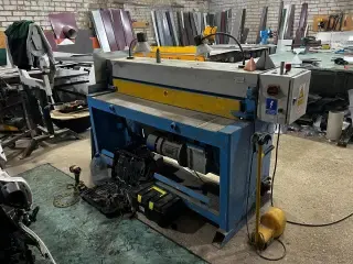 ELECTRIC SHEARING MACHINE (Электрическая гильотинная ножница / машина для резки листового металла) серия Q11