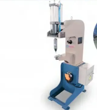 PNEUMATIC LOCK SEAM MACHINE (Пневматическая машина для замкового соединения воздуховодов) модель BAHF-1250