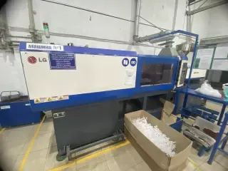 Термопластавтомат ( ТПА LGH 170D)