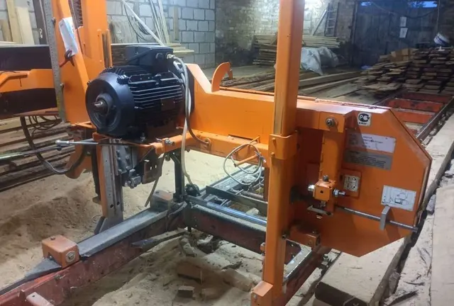 Ленточнопильный станок Wood-Mizer LT15