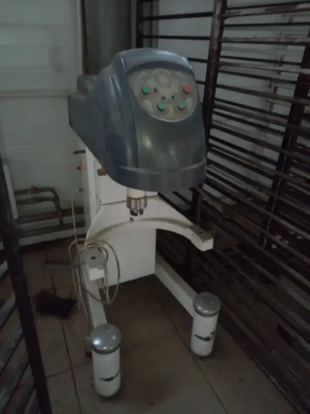 Тестомес миксер Steno PL60L/3VP