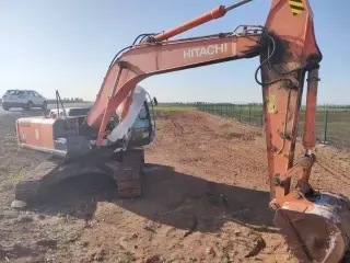 Экскаватор HITACHI EX2000 / Новый