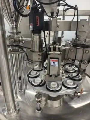 Машина тубонаполнительная ZHY-60YP