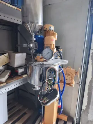 Вакуумный миксер лабораторный Fryma VME-6