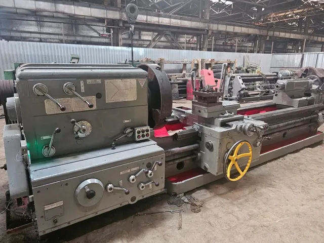 Токарный станок модели 1А64 РМЦ 2800