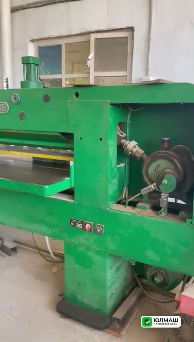 Гильотинные ножницы для шпона JOSTING