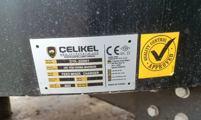 Кормораздатчик Celikel Charger mini 6