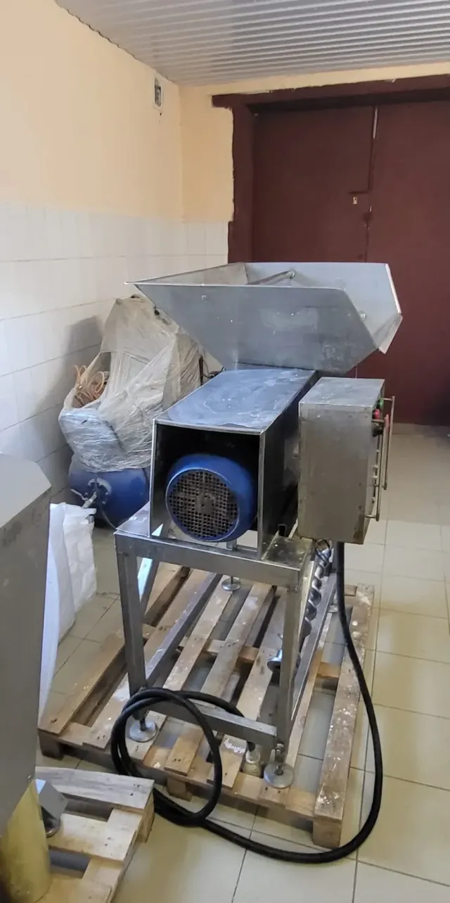 Механический пресс для обвалки мяса РВС-500