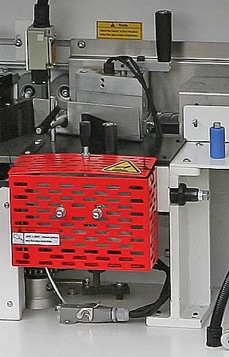 Автоматический кромкооблицовочный станок WoodTec Compact Н375