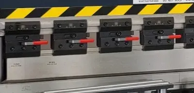 MetalTec HBC 135/3200 Листогибочные гидравлические прессы с ЧПУ