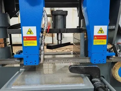 MetalTec BS 600 CH ленточнопильный станок для резки металла под углом 90°
