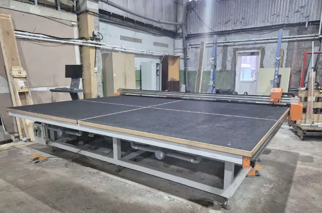 Станок/стол раскроя стекла skytech 32102250 с ЧПУ
