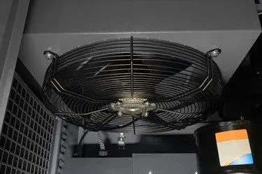 Винтовой компрессор IRONMAC IC 20/15 DF VSD 500L