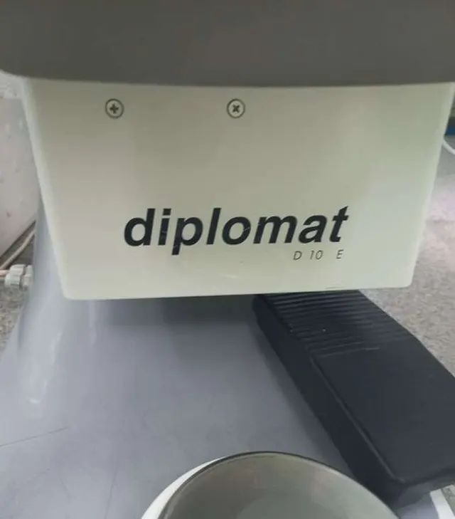 Стоматологическая установка Diplomat ADEPT DA 111