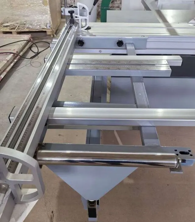 Форматно-раскроечный станок WoodTec WT32