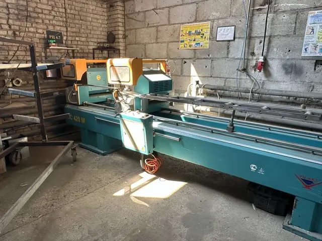 Пила усорезная двухголовочная Yilmaz DC 420 M