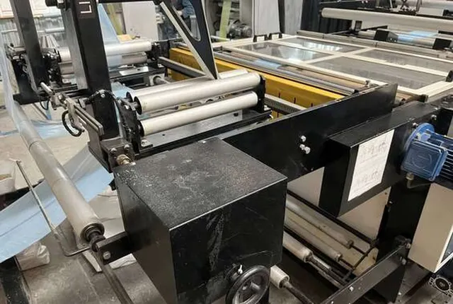 Машина пакетосварочная Delta 900