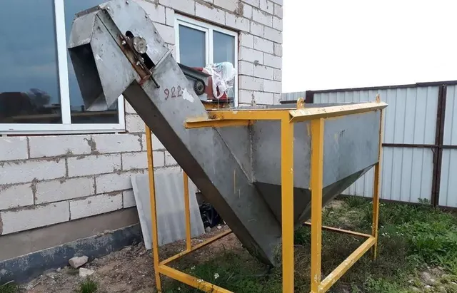 Моечная ванна со скребковым транспортером