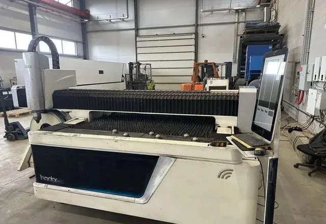 Лазерный станок с труборезом Bodor A3T6 3000W