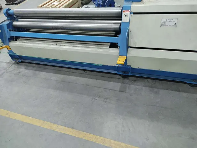Вальцы четырехвалковые W12S-4X2000