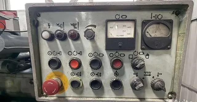 Станок круглошлифовальный 3У133МВ