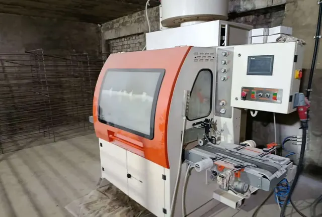 Автоматический покрасочный станок TM-206